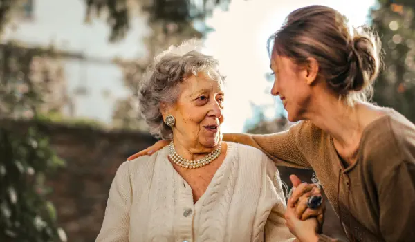 How to Decide if It's Time for Assisted Living: Signs to Look Out For